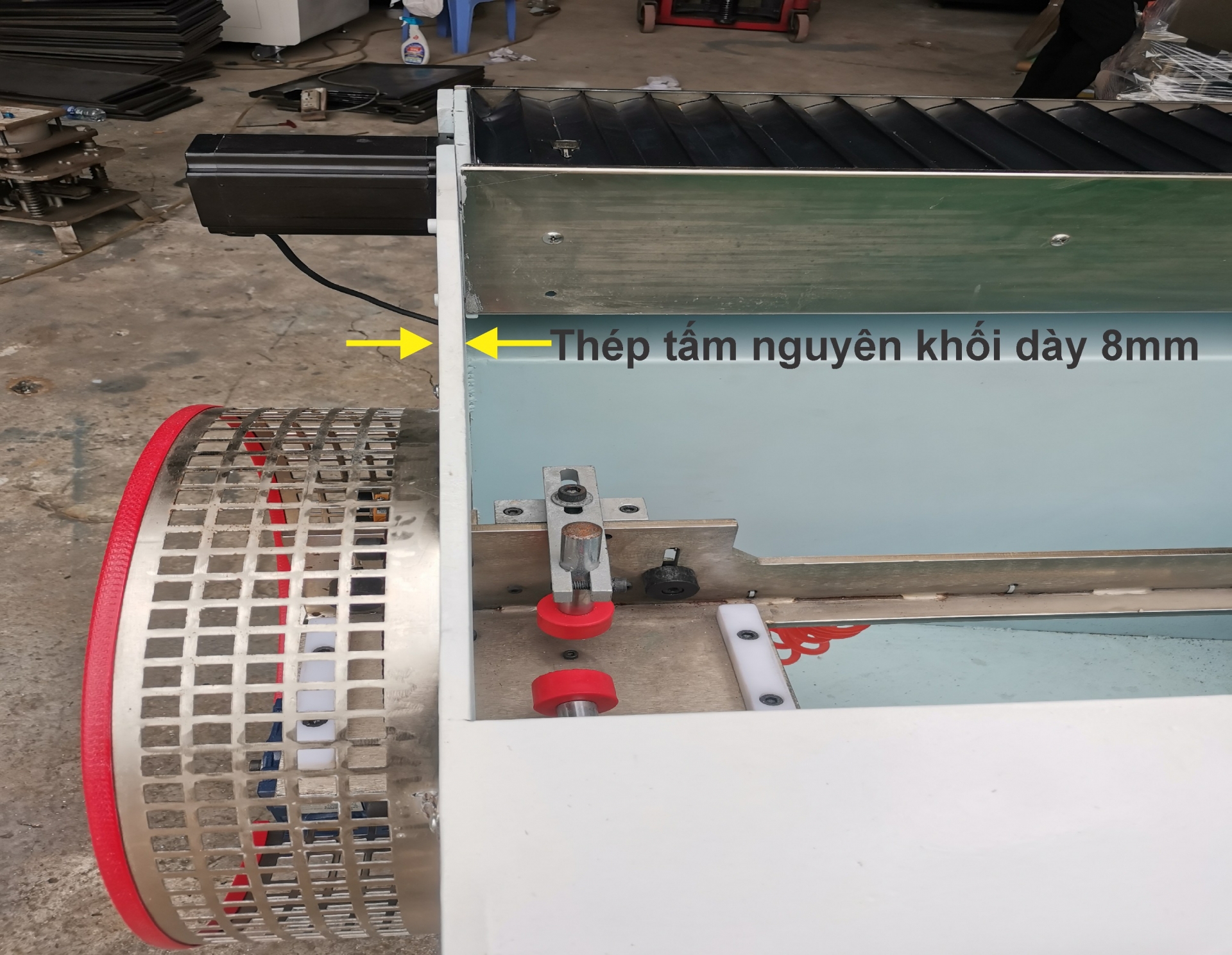 máy khoan khóa cửa nhôm