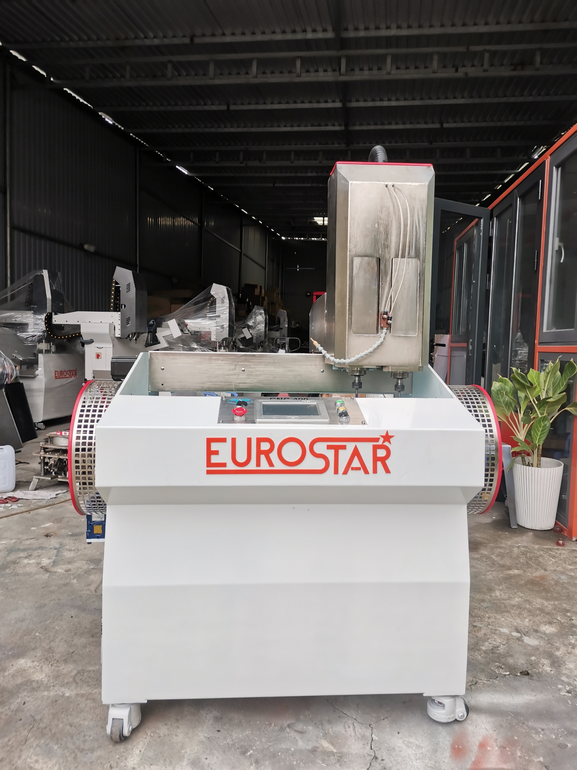máy khoan khóa cnc giá rẻ